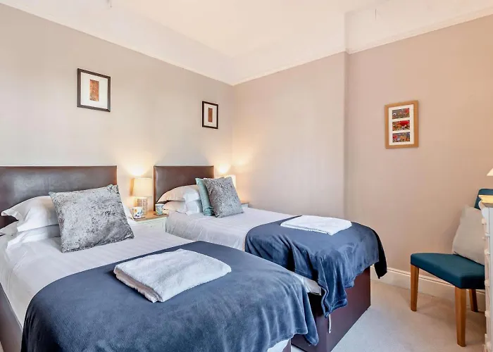 4 Bed In Sz292 بيت للعطل كيسويك